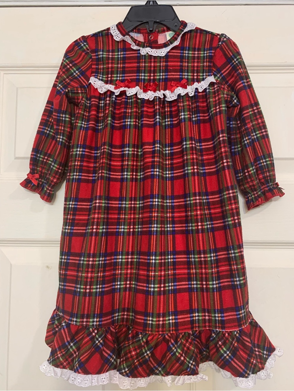 Little Me Red Plaid Ruffle Bow Long Sleeve 24 Months Nightgown. 4040